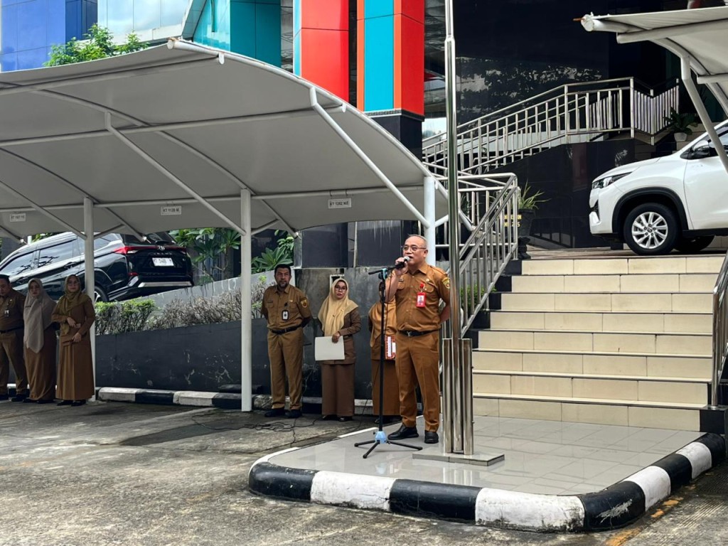 Apel Pagi di Lingkungan Kantor