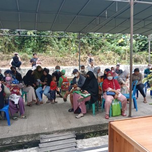 Penyaluran Bantuan Voucher Listrik Bagi UMKM